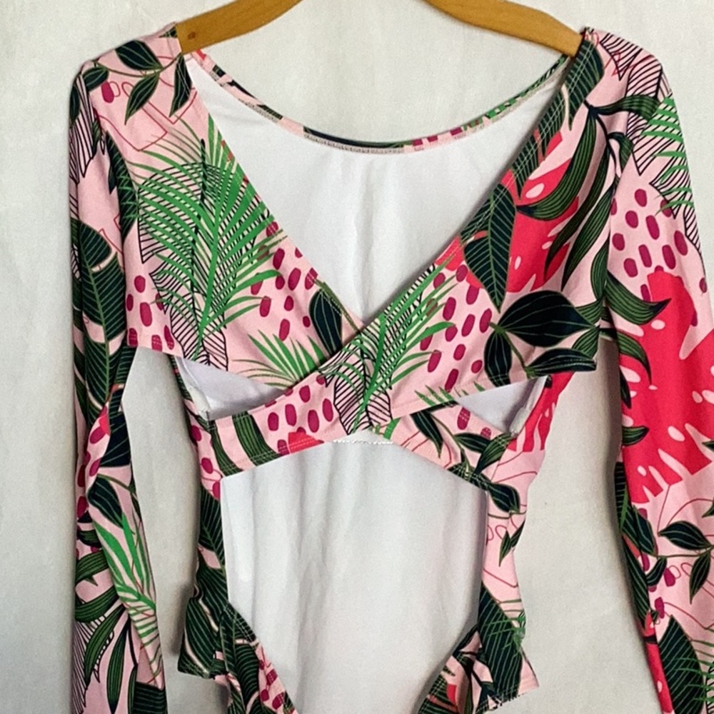 SHEIN swimsuit - Picture 2 of 5